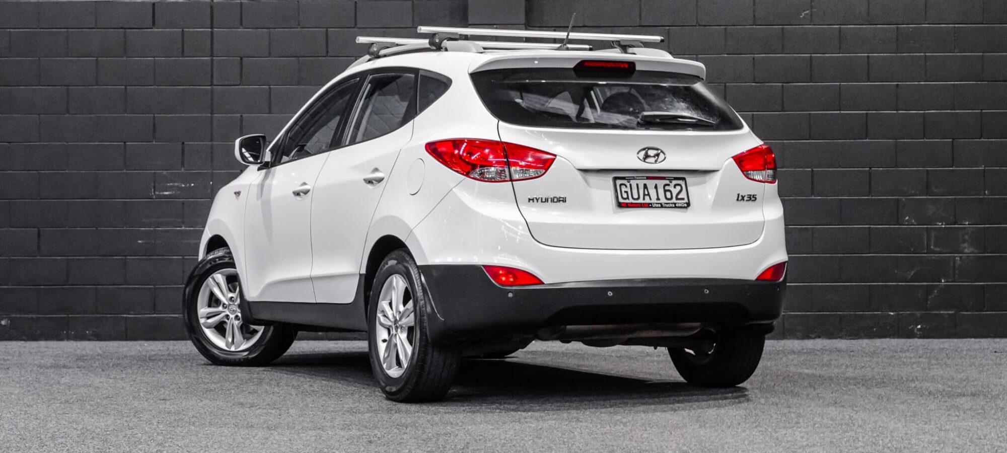 Vehicle Gallery Image