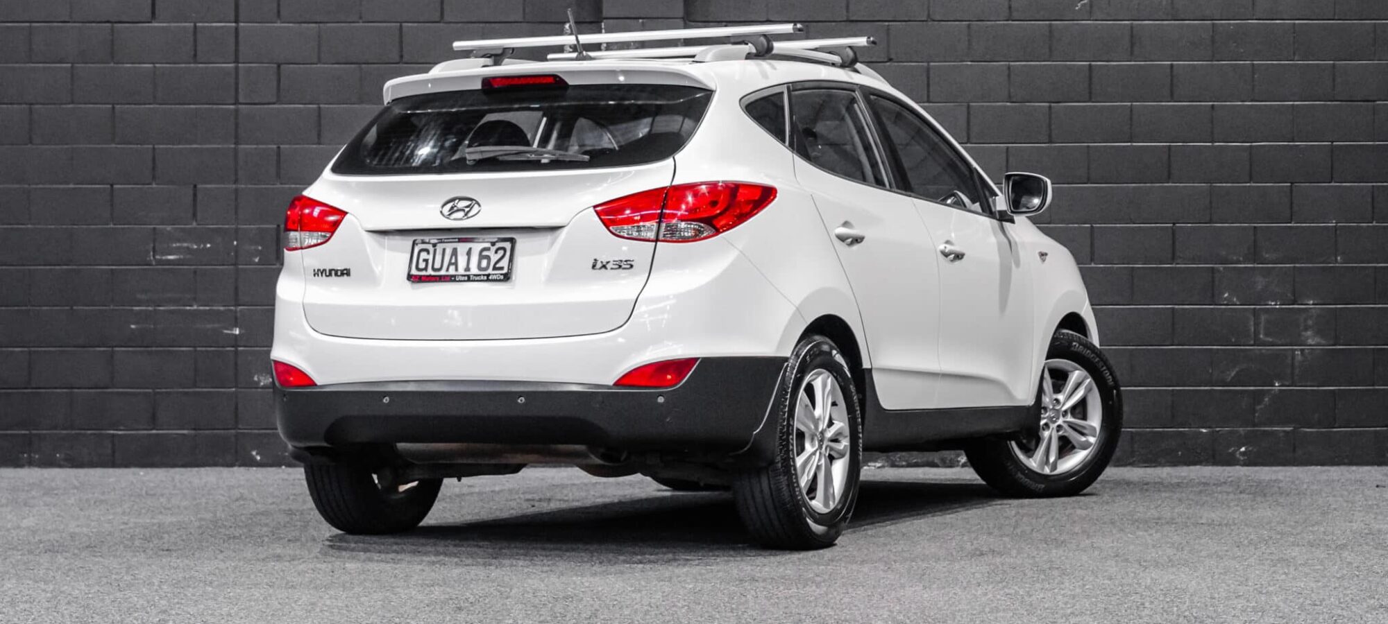 Vehicle Gallery Image