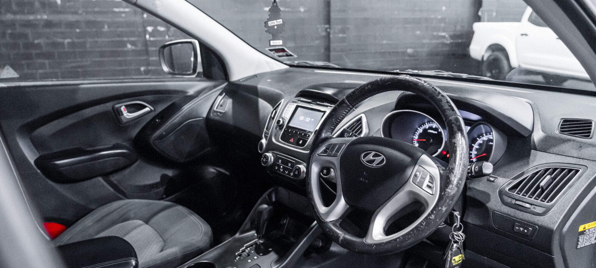 Vehicle Gallery Image