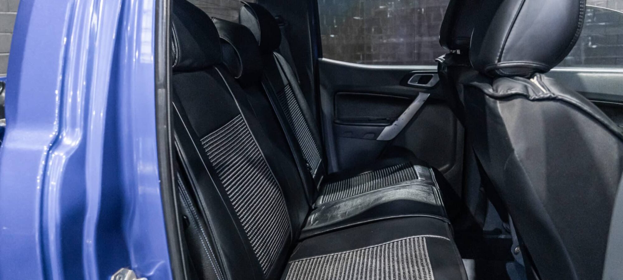 Vehicle Gallery Image