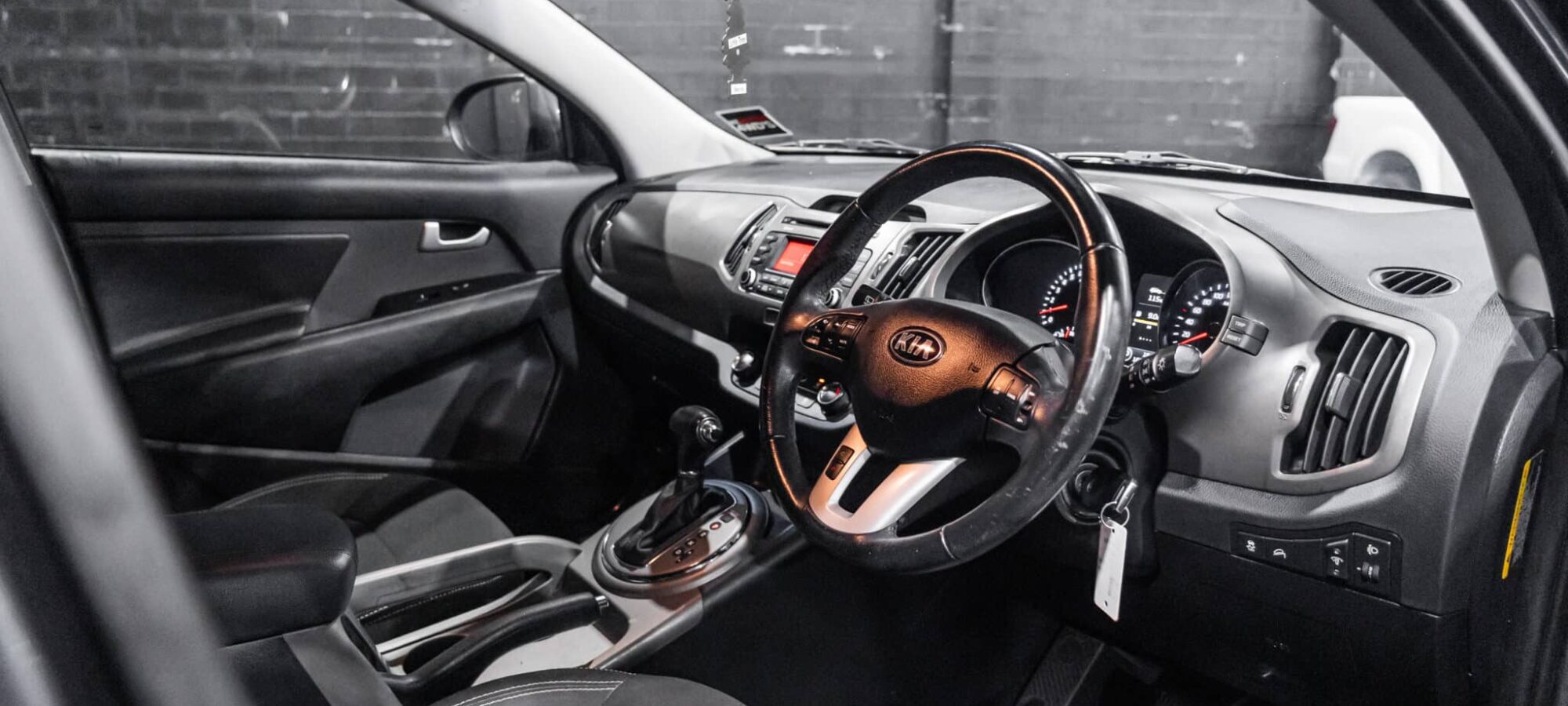 Vehicle Gallery Image