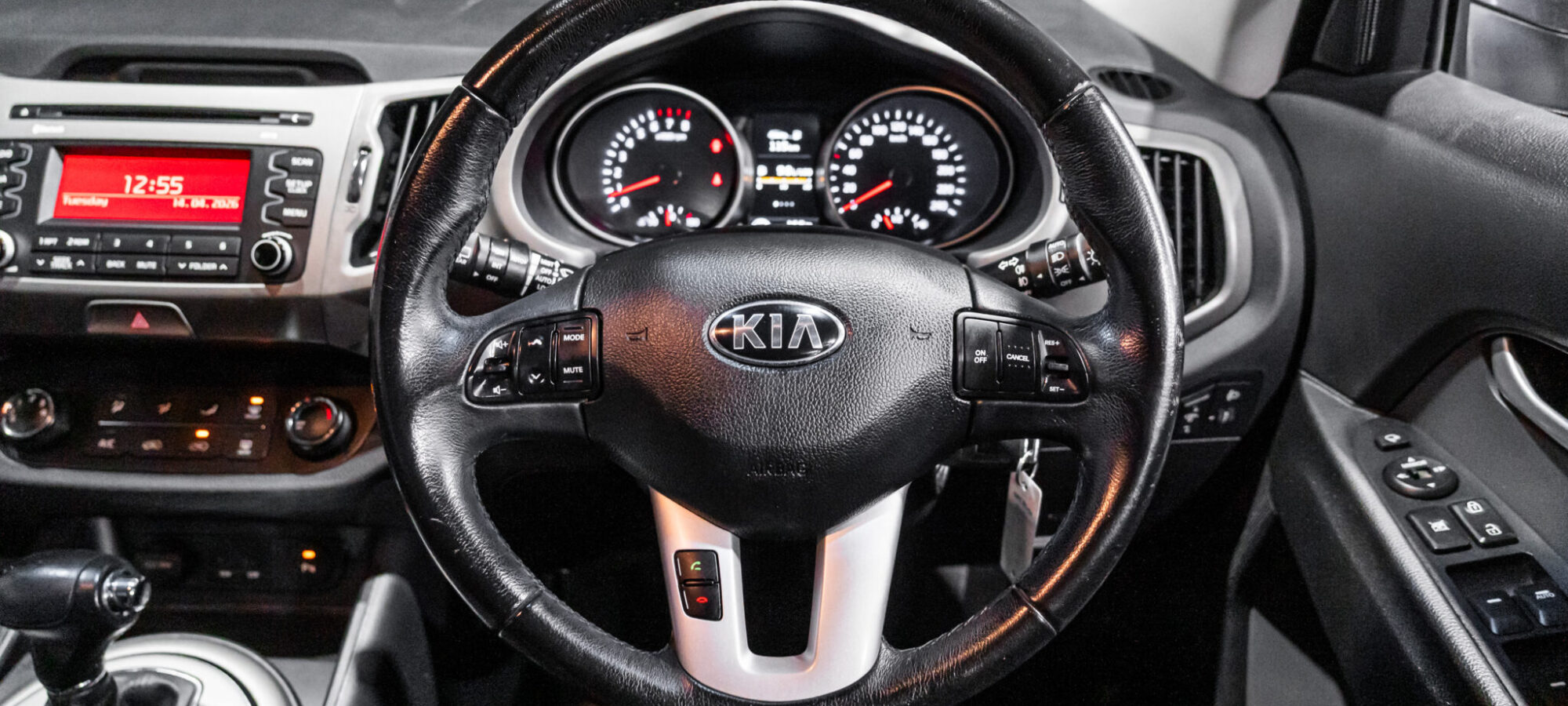 Vehicle Gallery Image