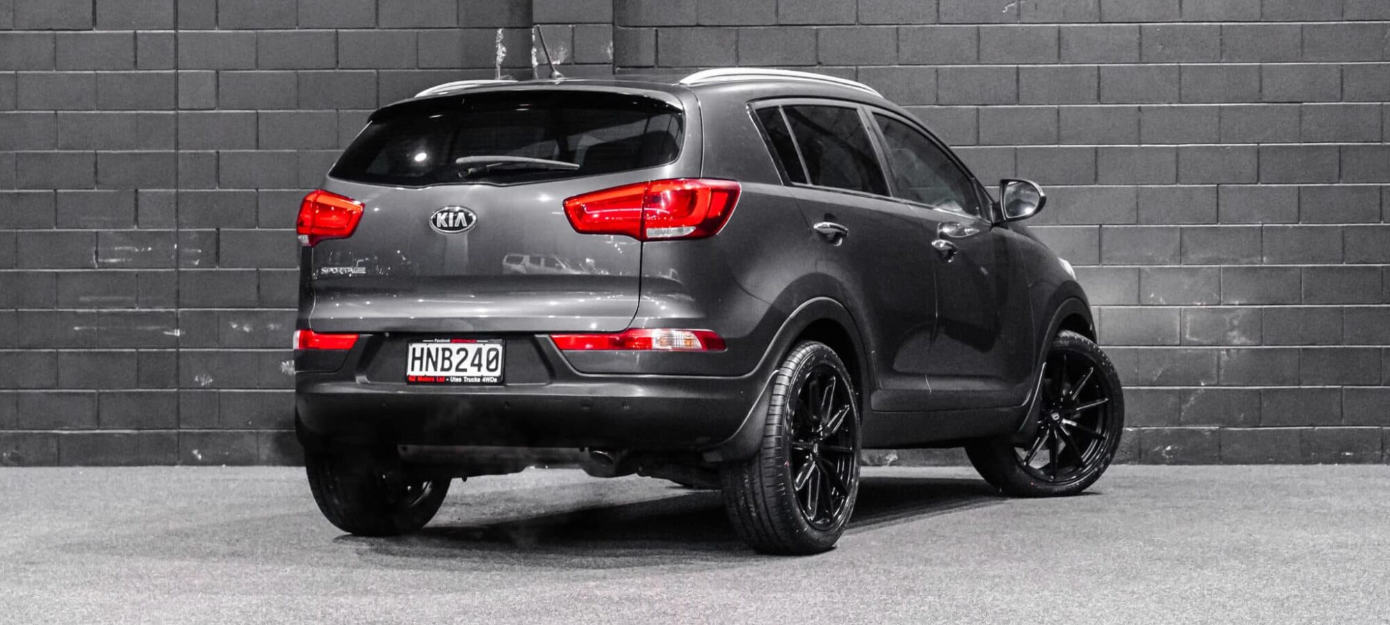 Vehicle Gallery Image