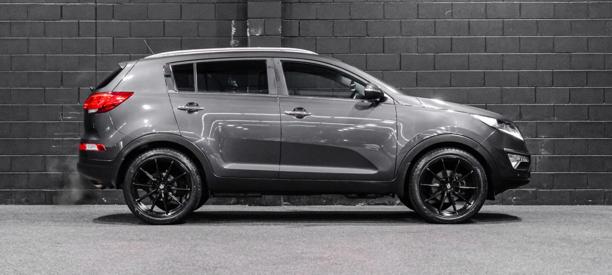 Vehicle Gallery Image