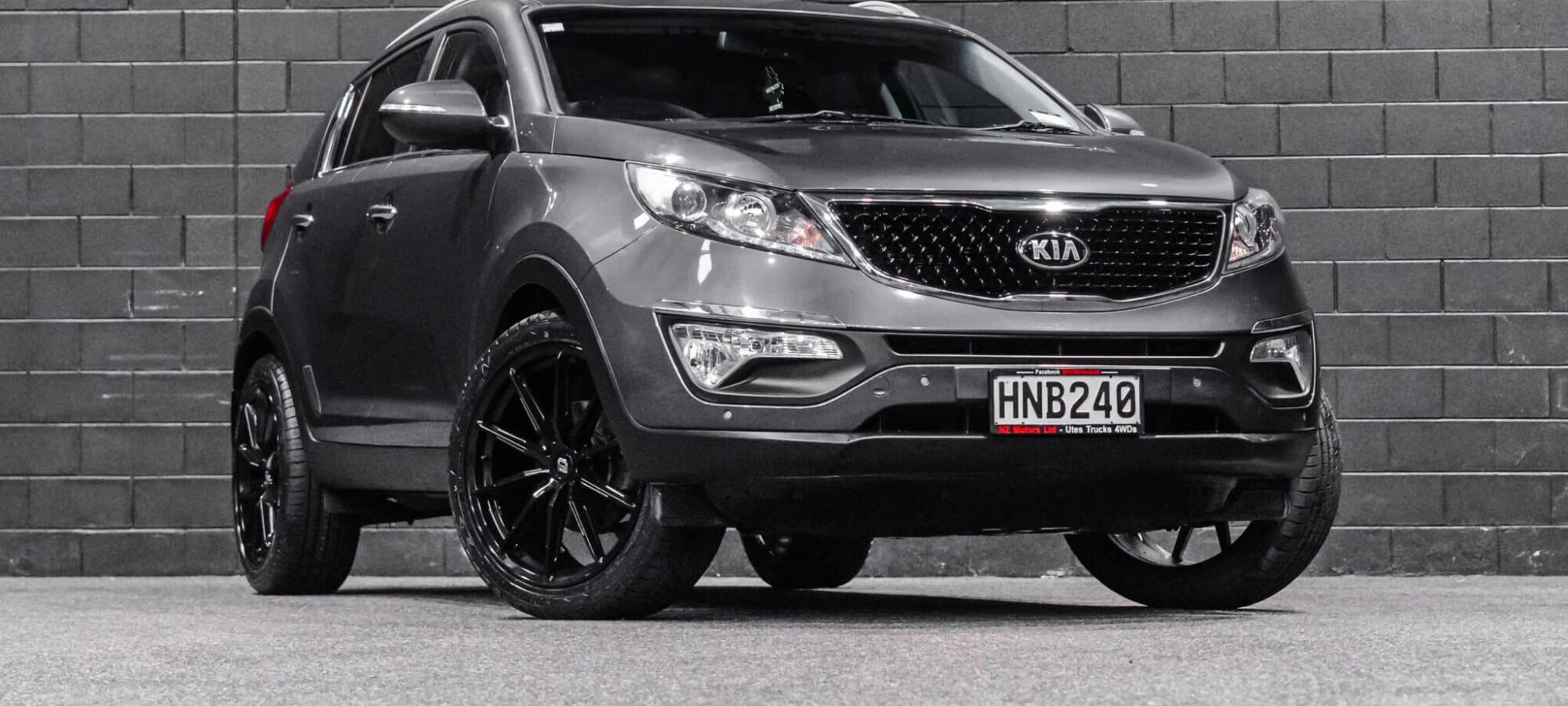 Vehicle Gallery Image