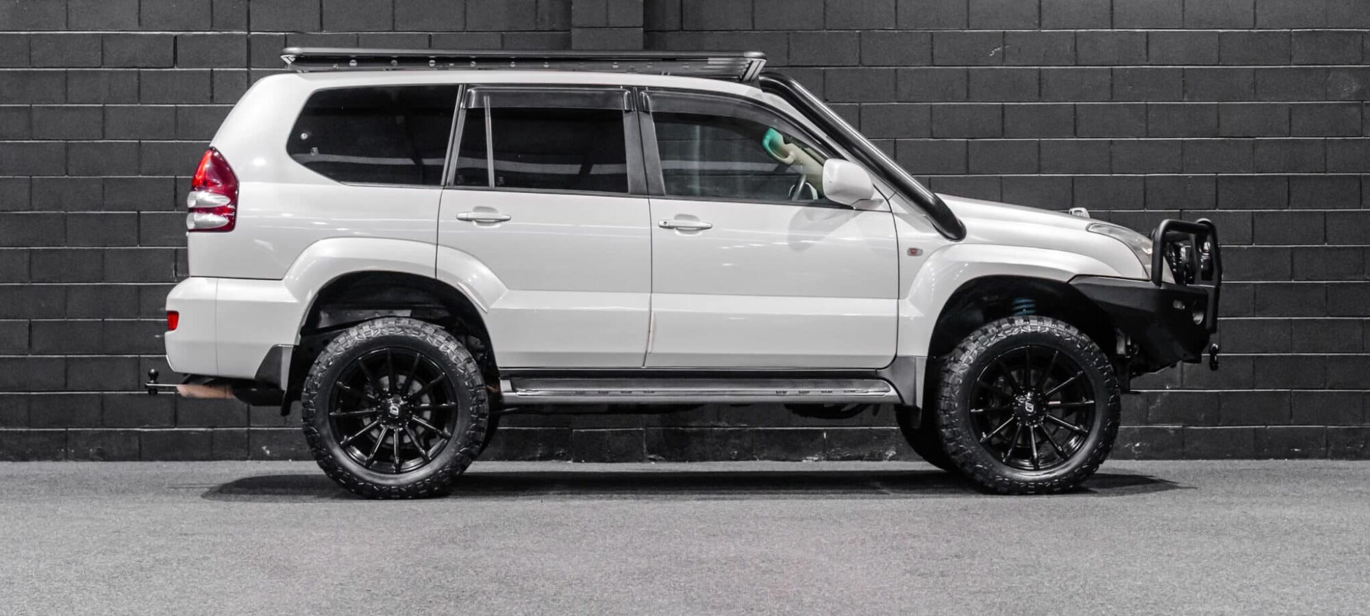 Vehicle Gallery Image