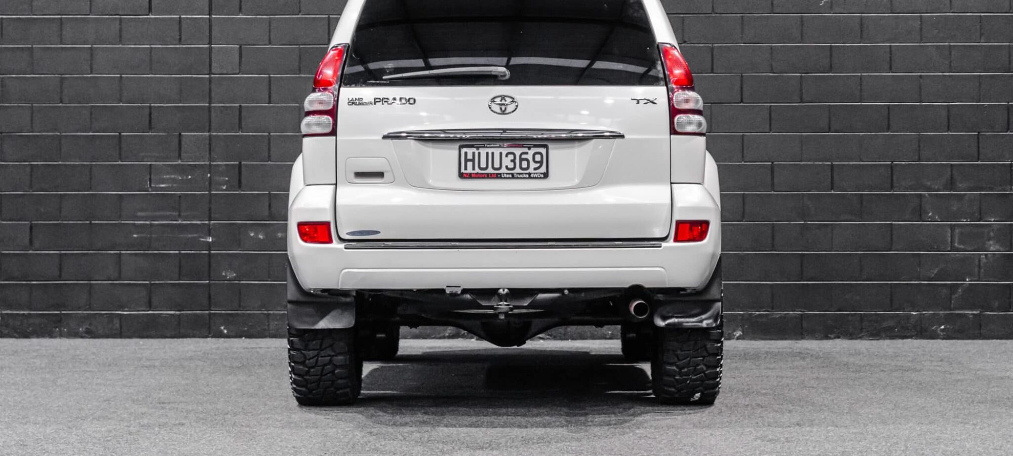 Vehicle Gallery Image