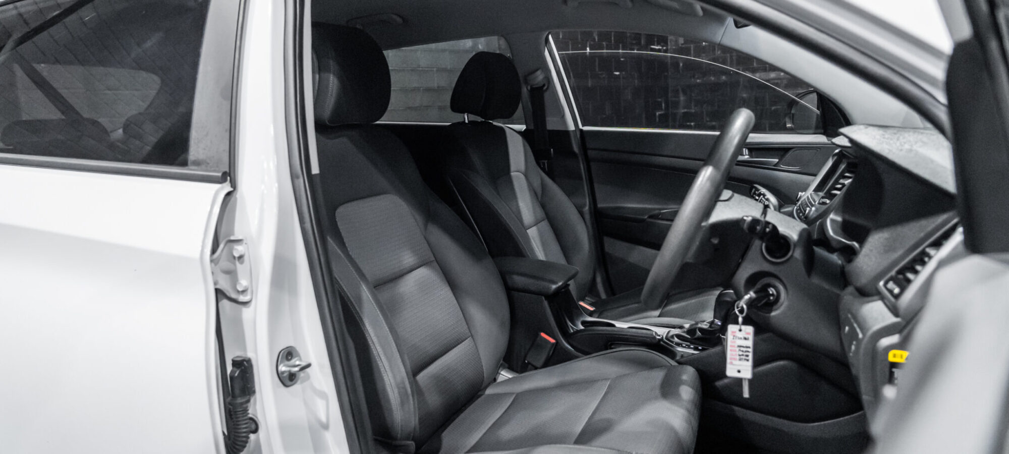 Vehicle Gallery Image