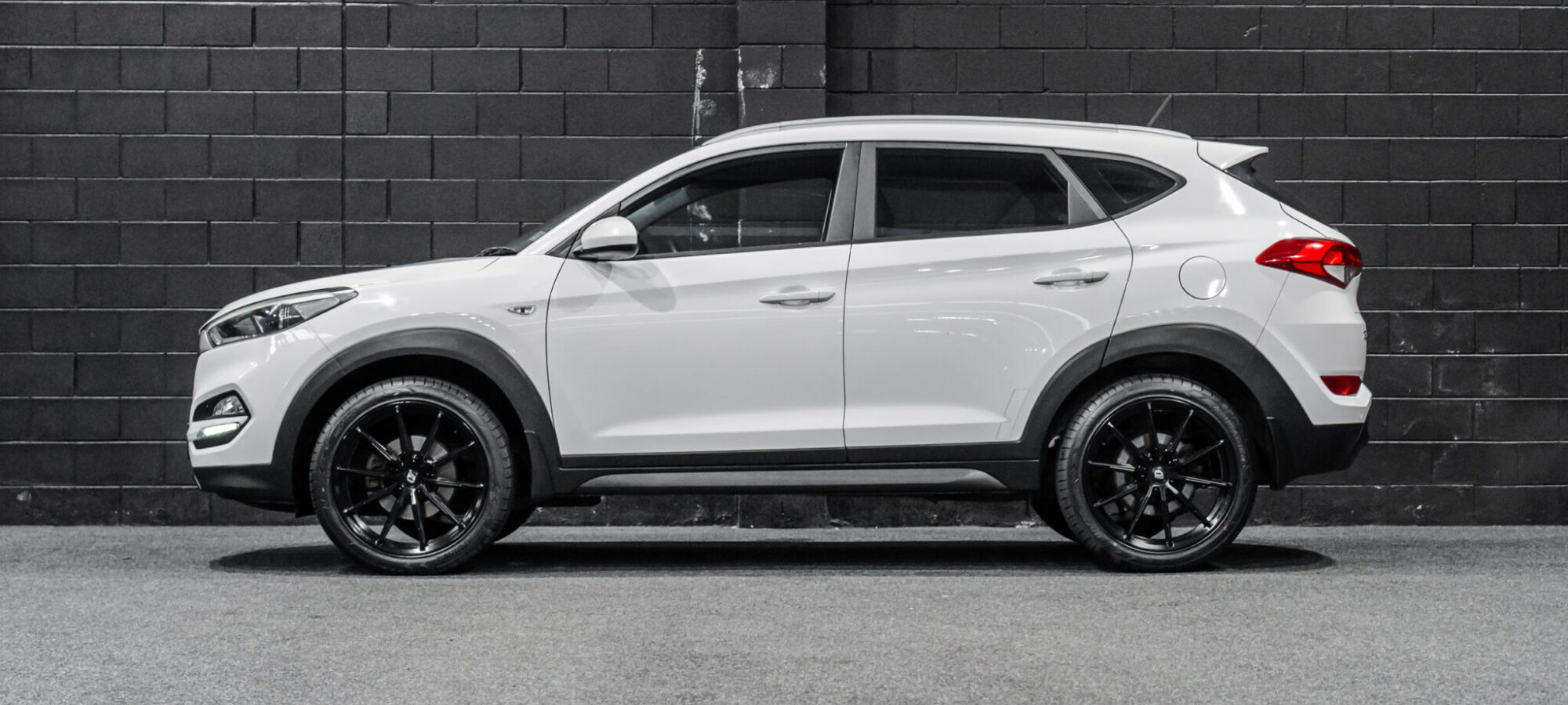 Vehicle Gallery Image