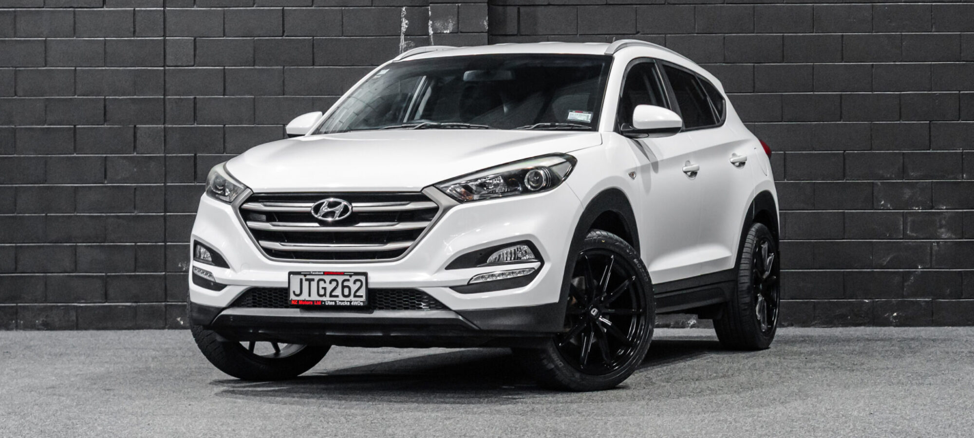 Vehicle Gallery Image