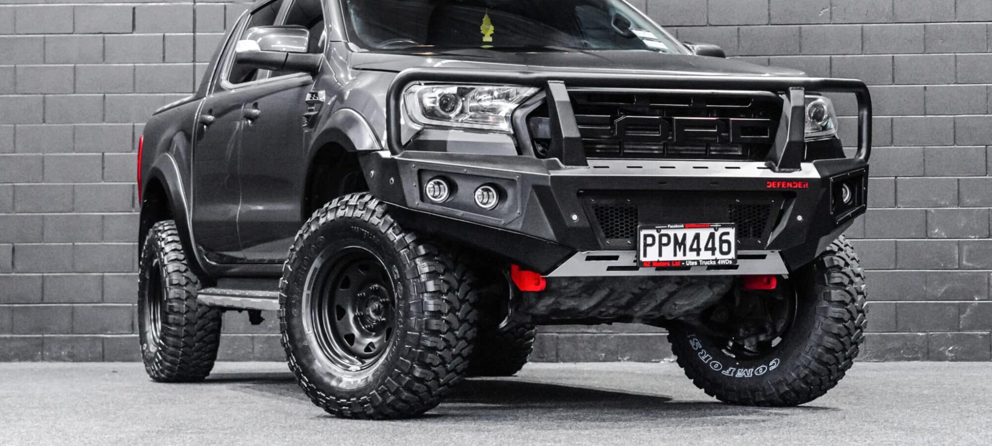 Vehicle Gallery Image