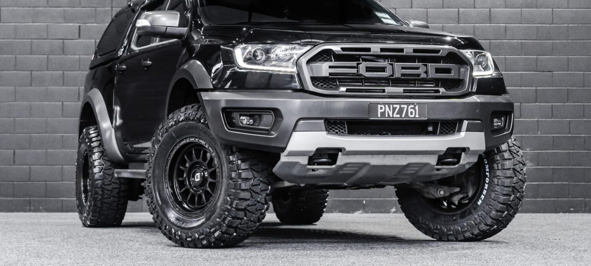 Vehicle Gallery Image