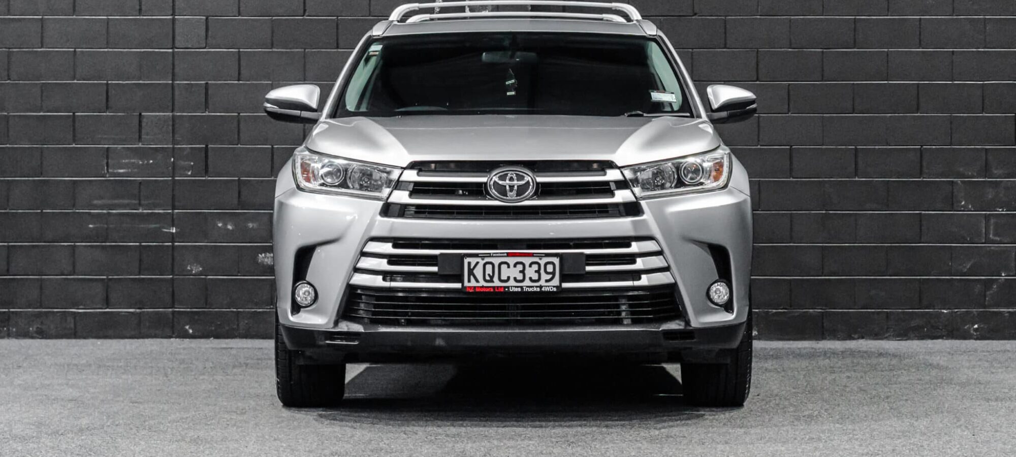 Vehicle Gallery Image