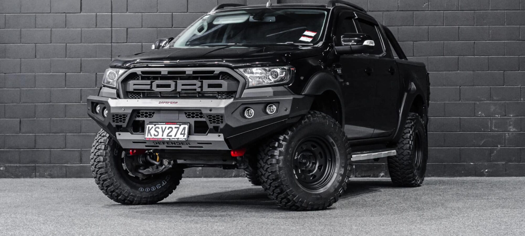 Vehicle Gallery Image