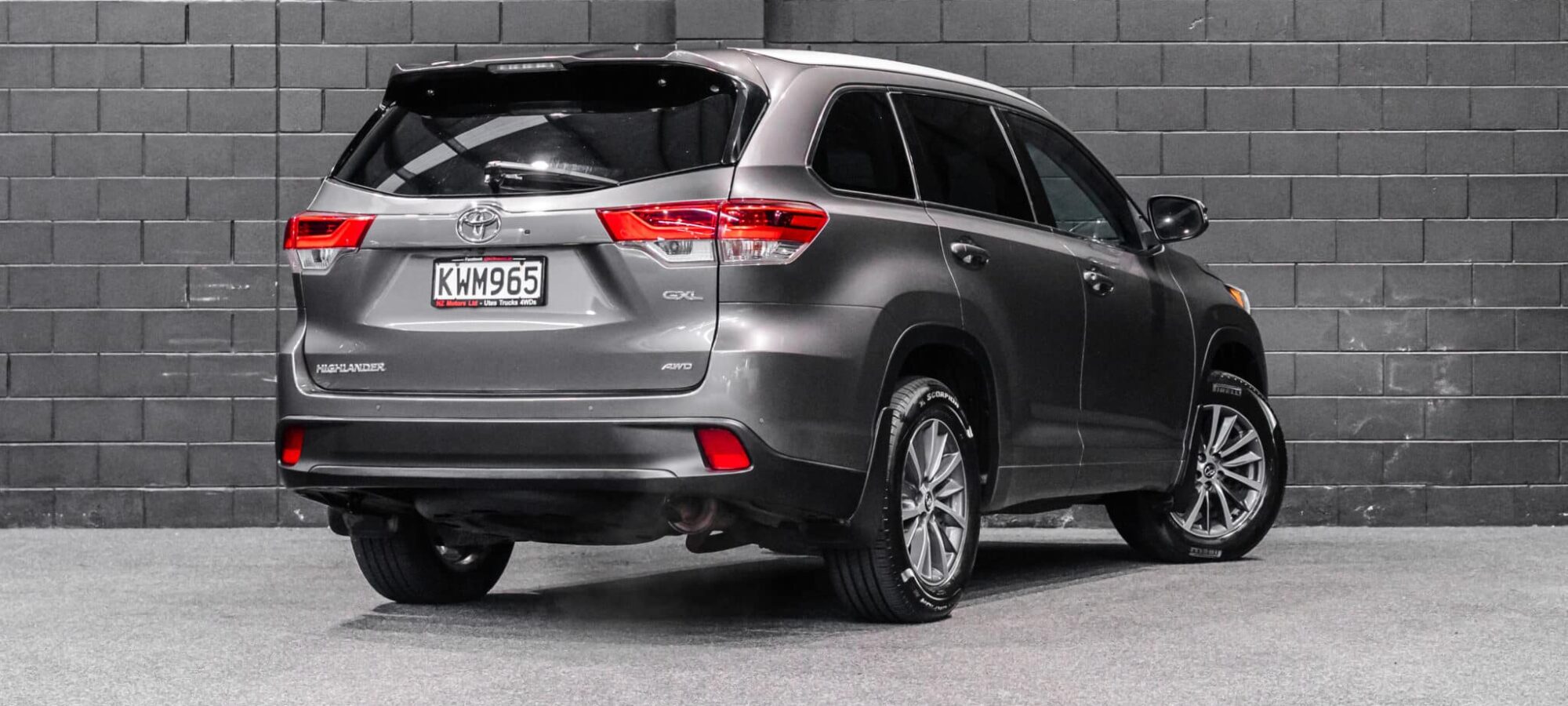 Vehicle Gallery Image