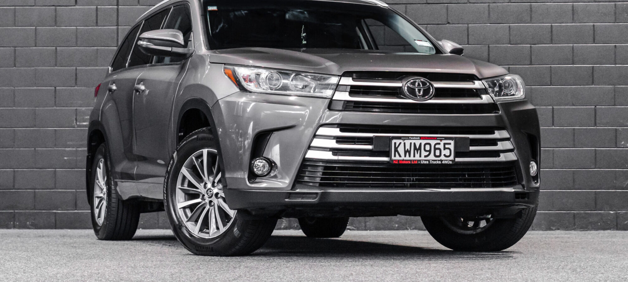 Vehicle Gallery Image