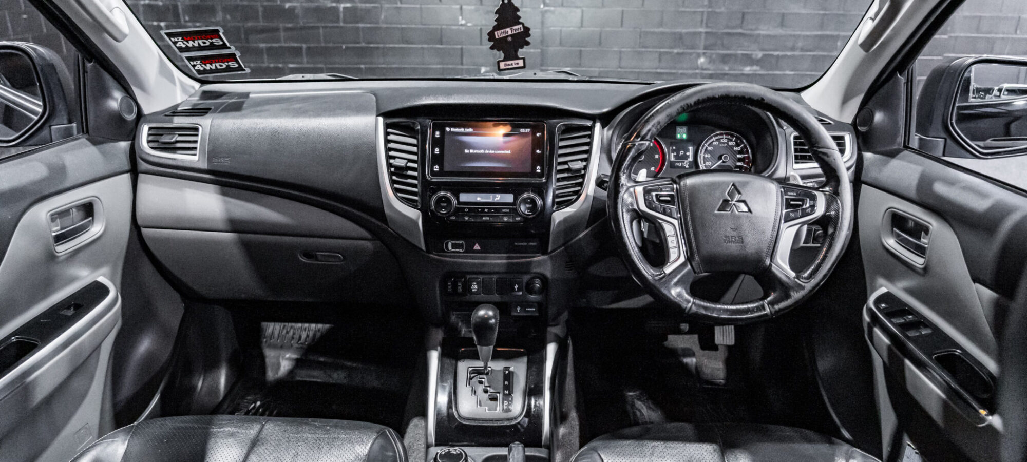 Vehicle Gallery Image