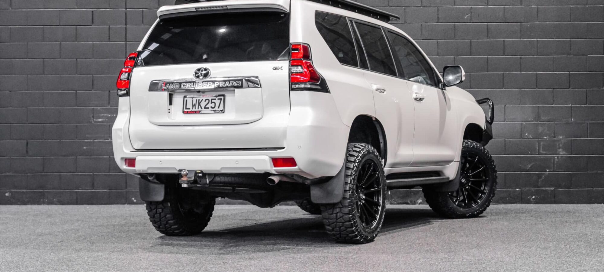 Vehicle Gallery Image