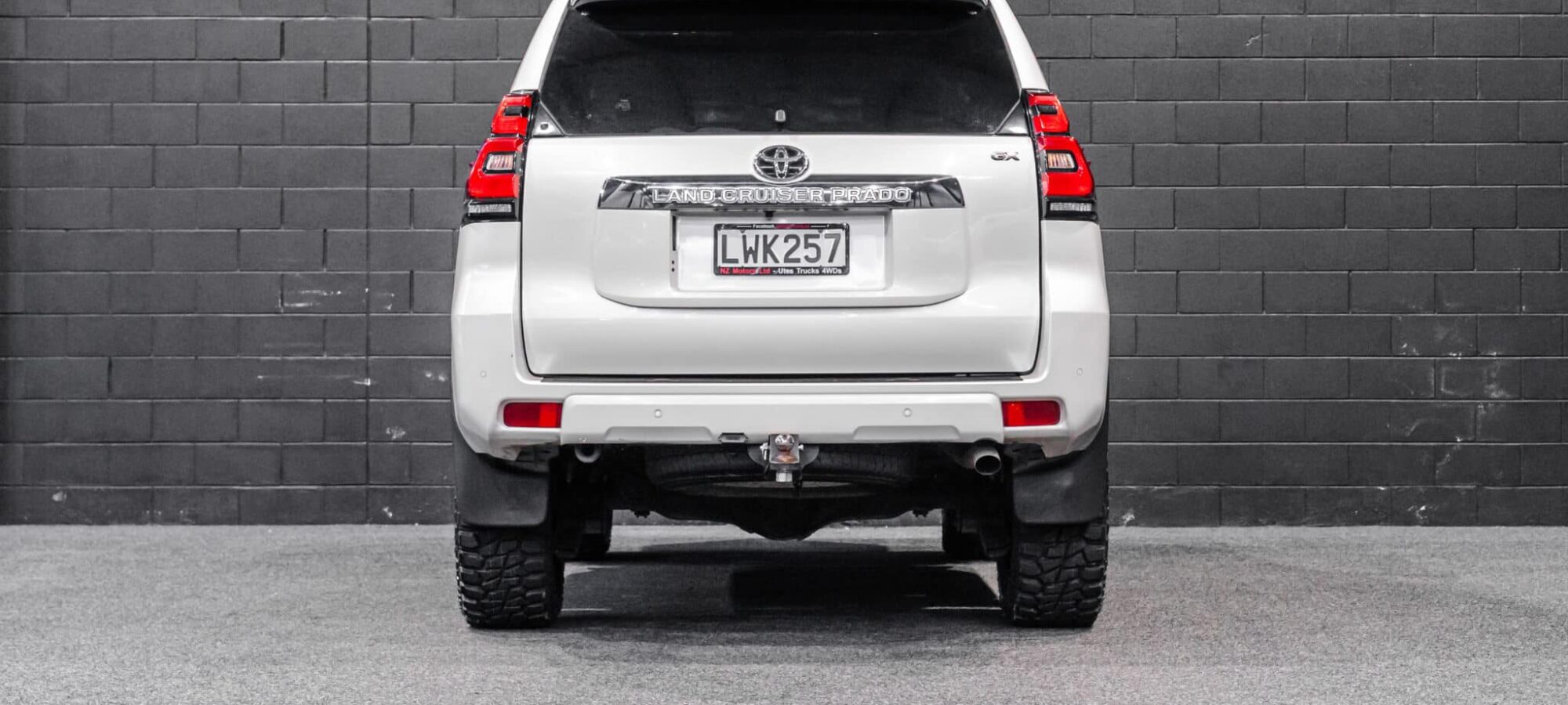 Vehicle Gallery Image