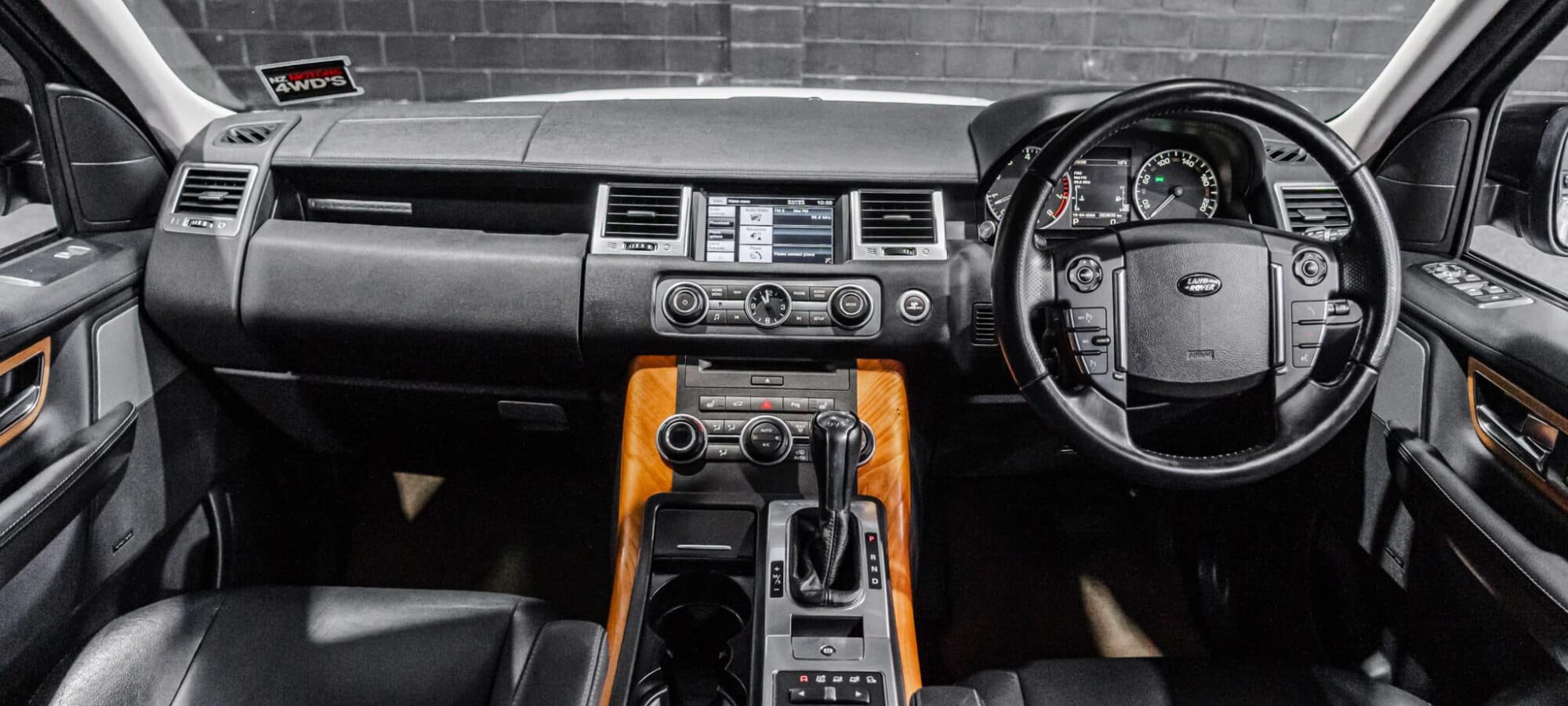 Vehicle Gallery Image