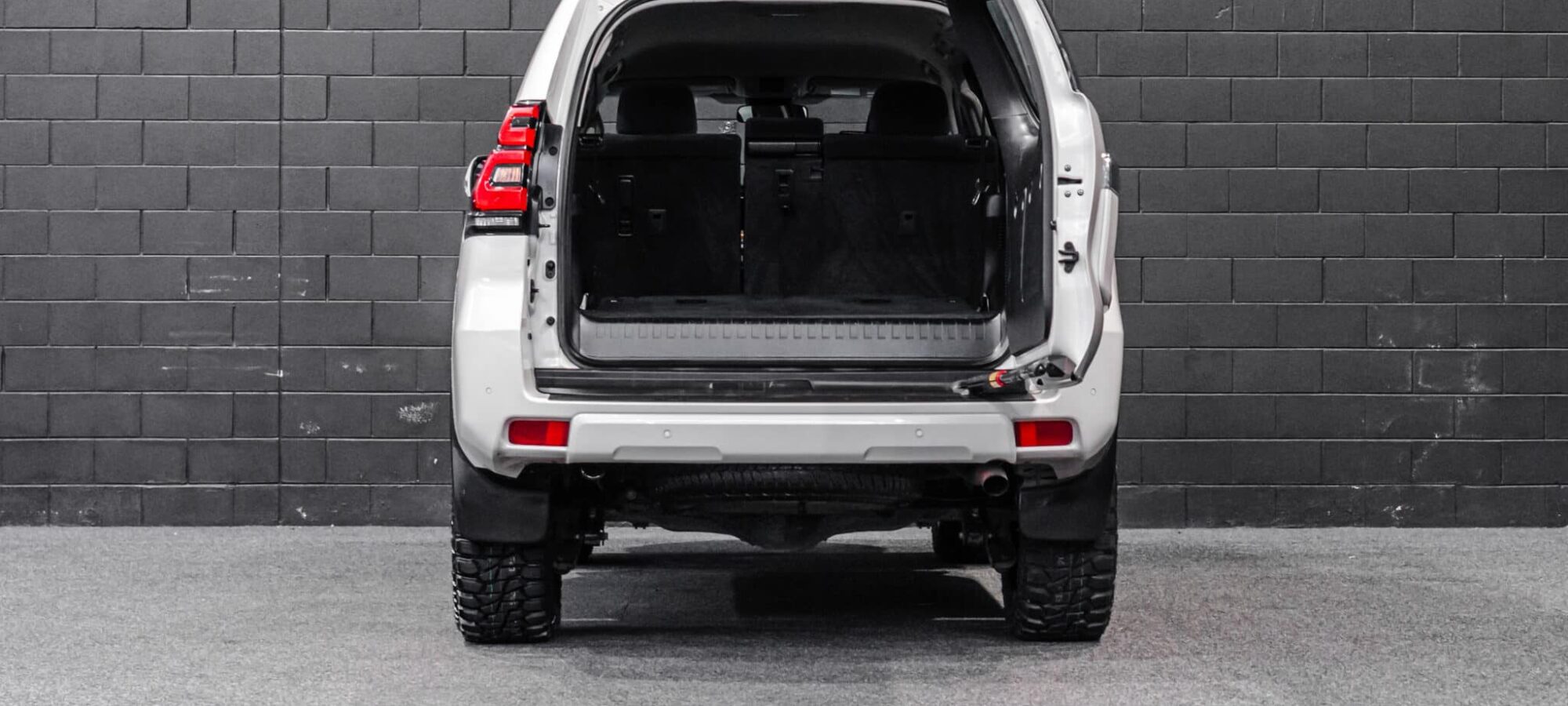 Vehicle Gallery Image