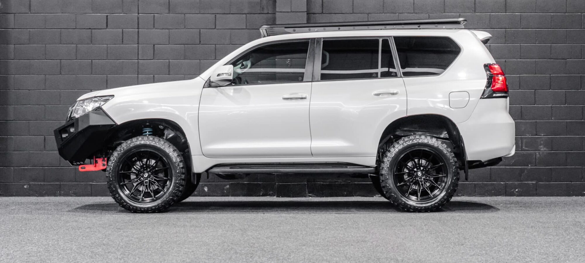 Vehicle Gallery Image