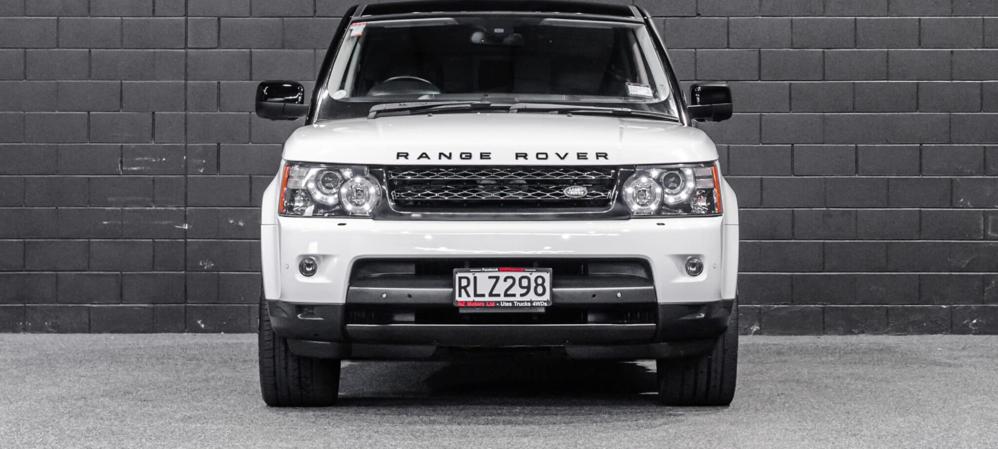 Vehicle Gallery Image