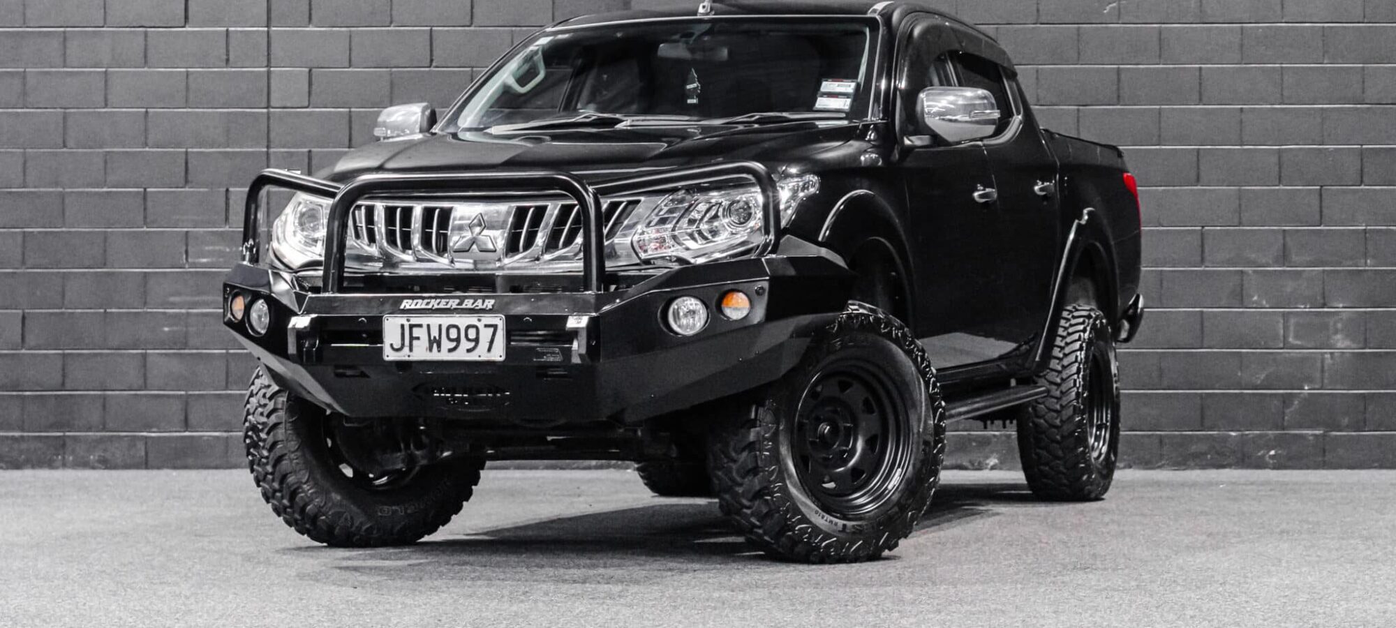 Vehicle Gallery Image