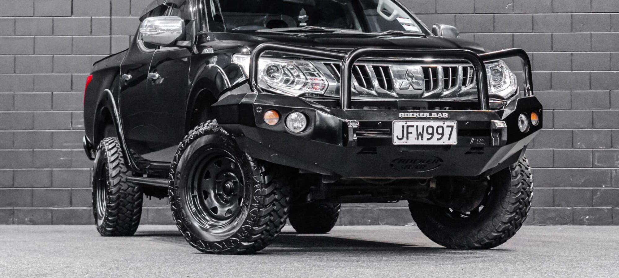 Vehicle Gallery Image