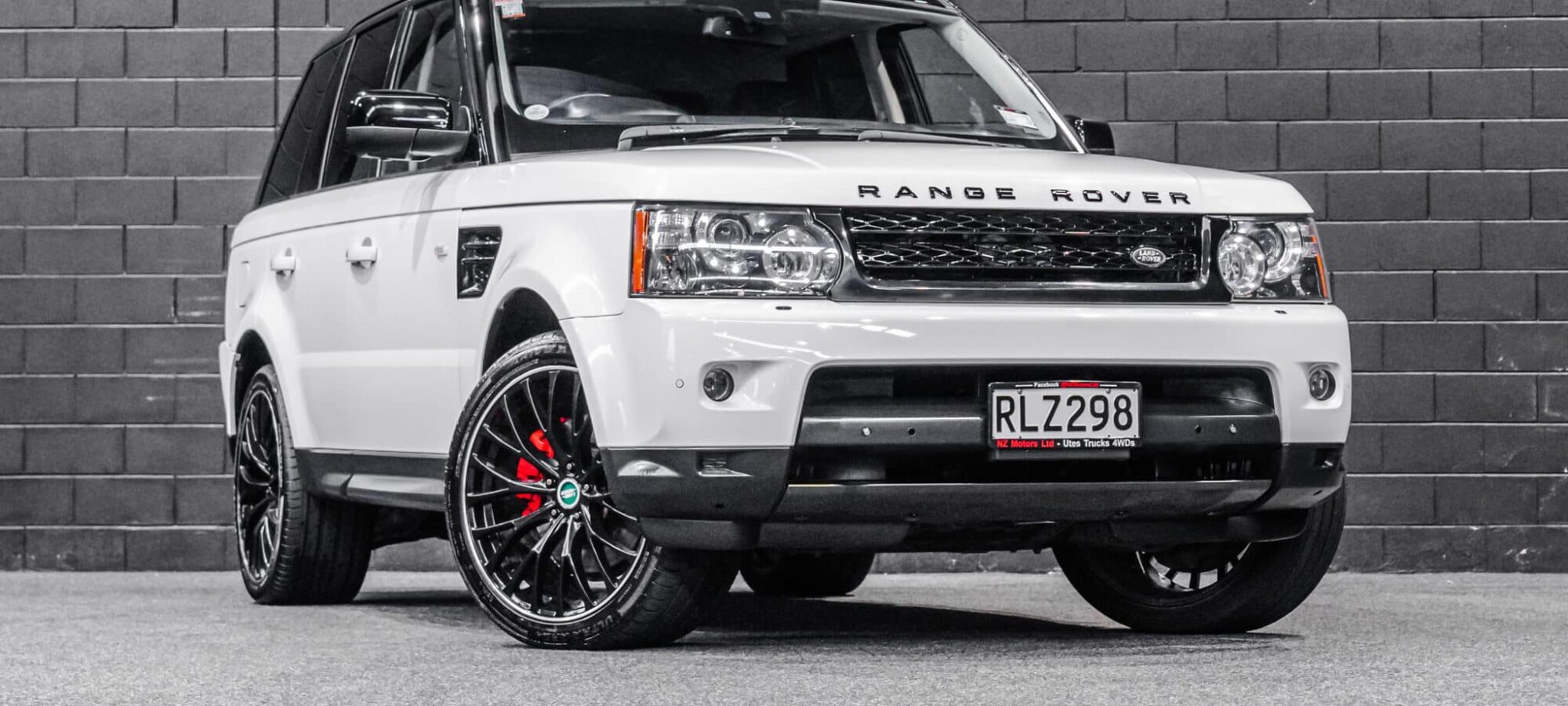 Vehicle Gallery Image