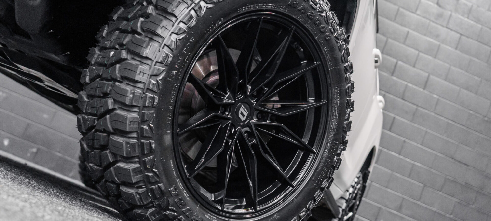 Vehicle Gallery Image