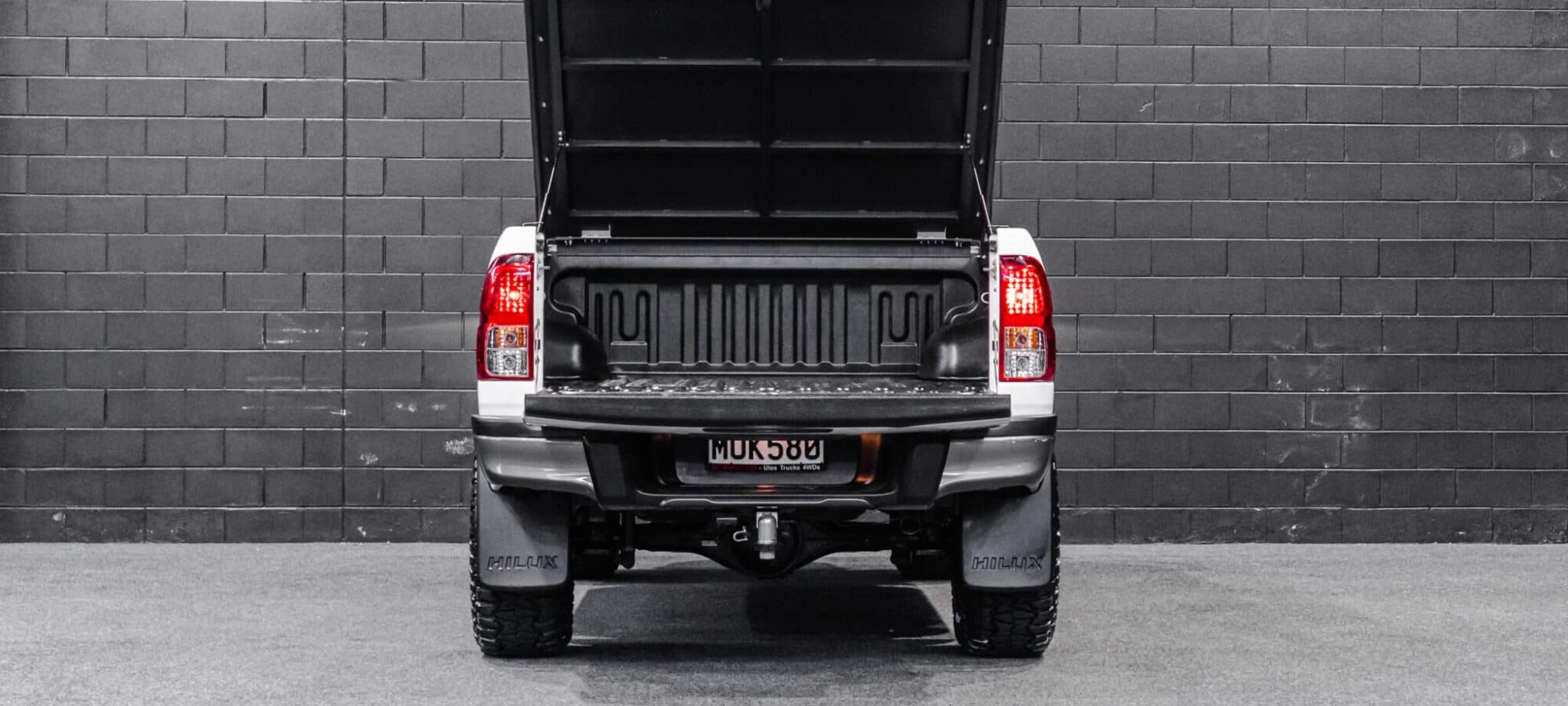 Vehicle Gallery Image