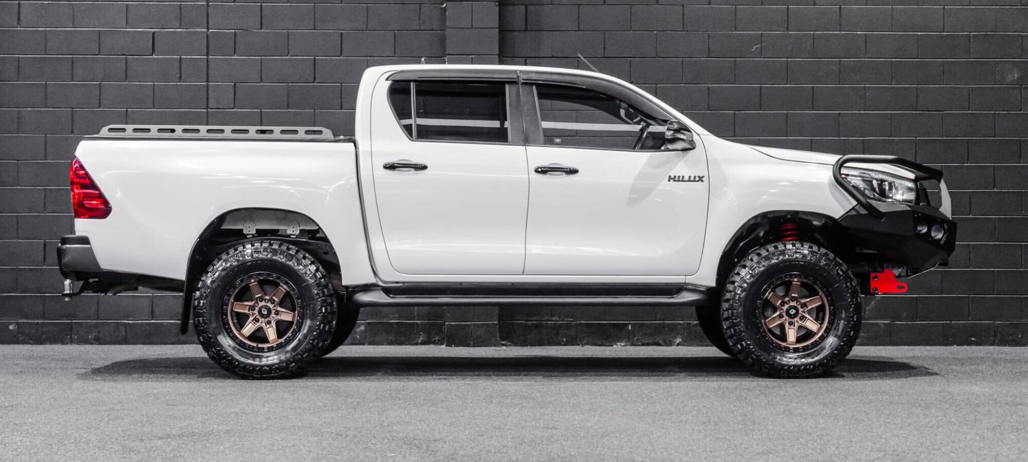 Vehicle Gallery Image