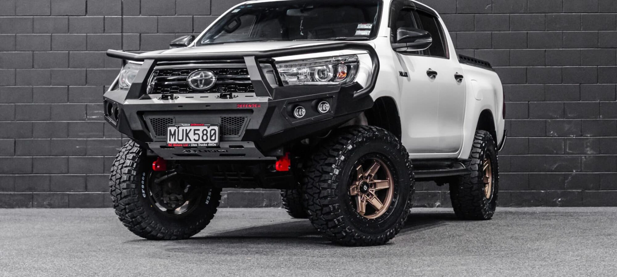 Vehicle Gallery Image