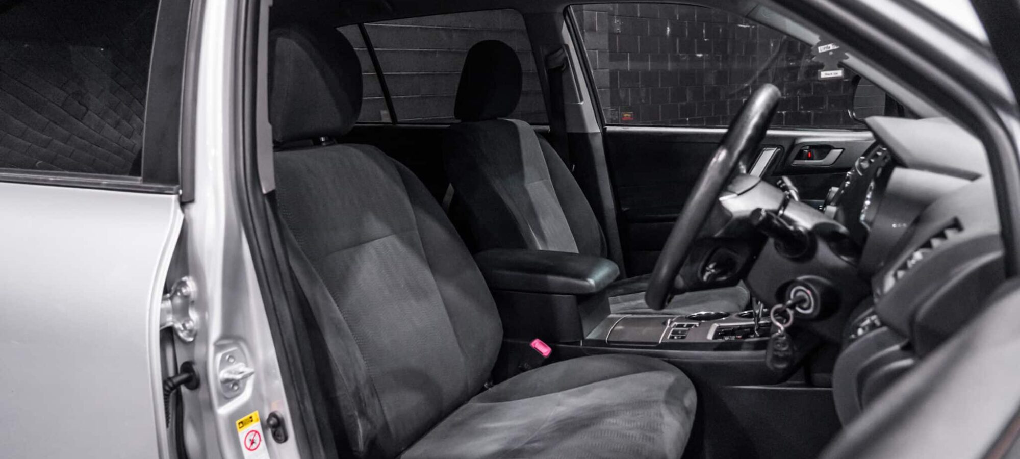 Vehicle Gallery Image