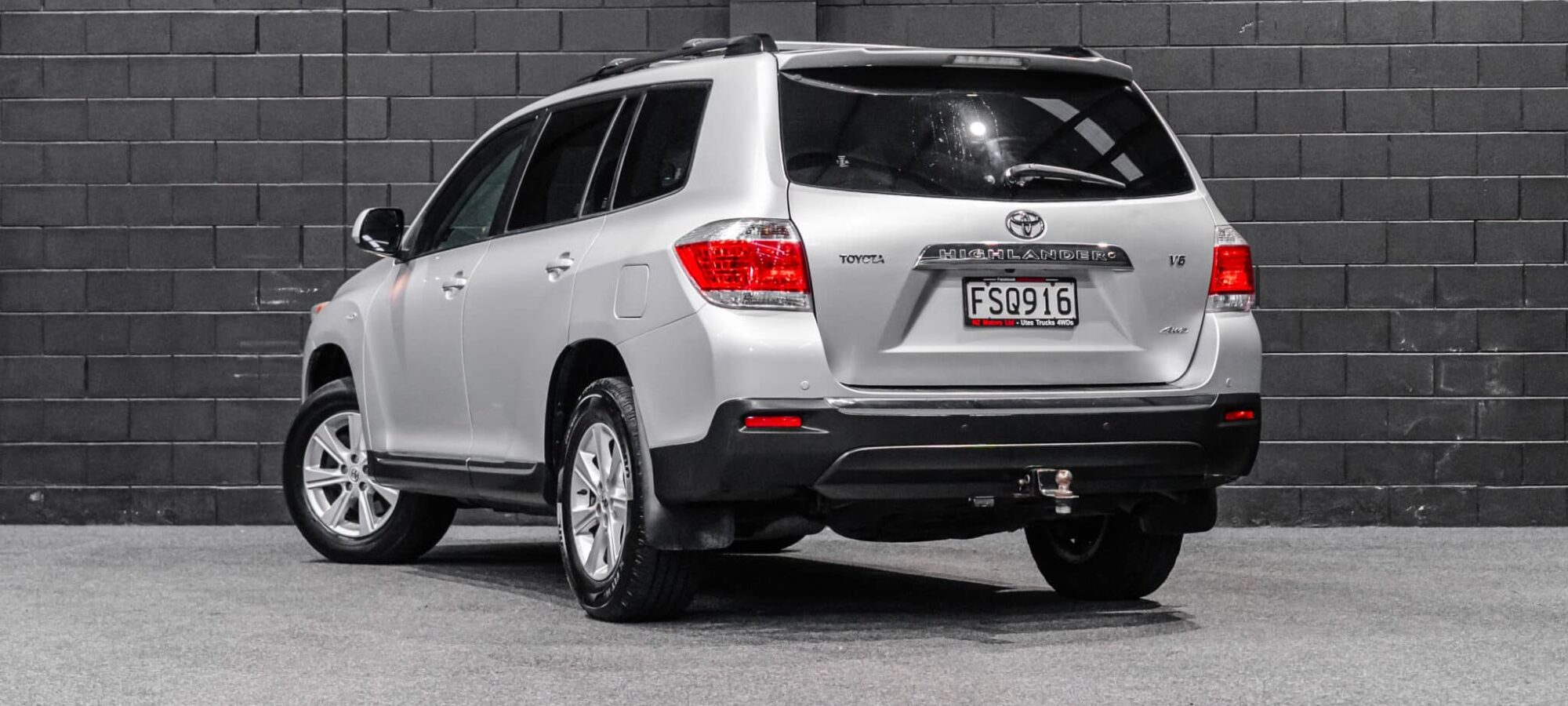 Vehicle Gallery Image