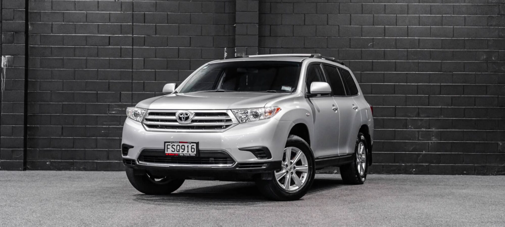 Vehicle Gallery Image