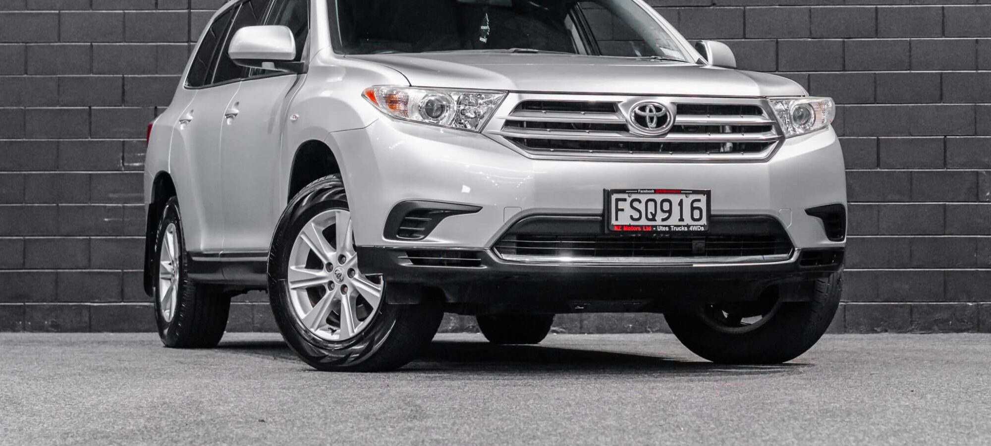 Vehicle Gallery Image