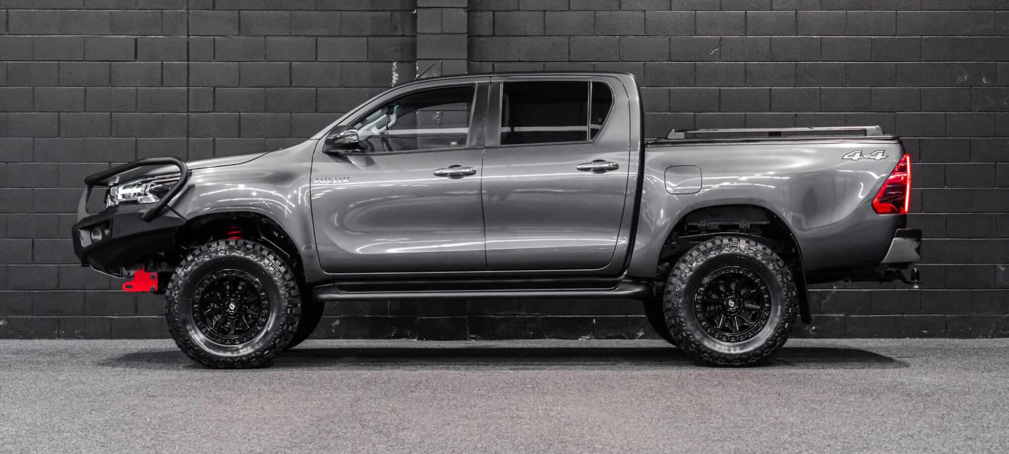 Vehicle Gallery Image