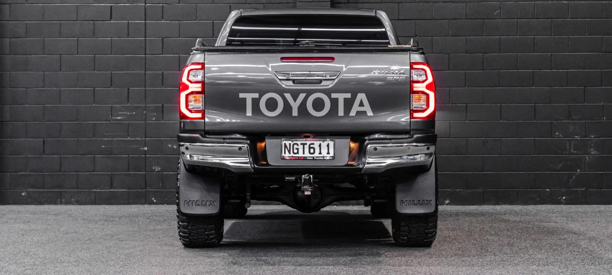 Vehicle Gallery Image