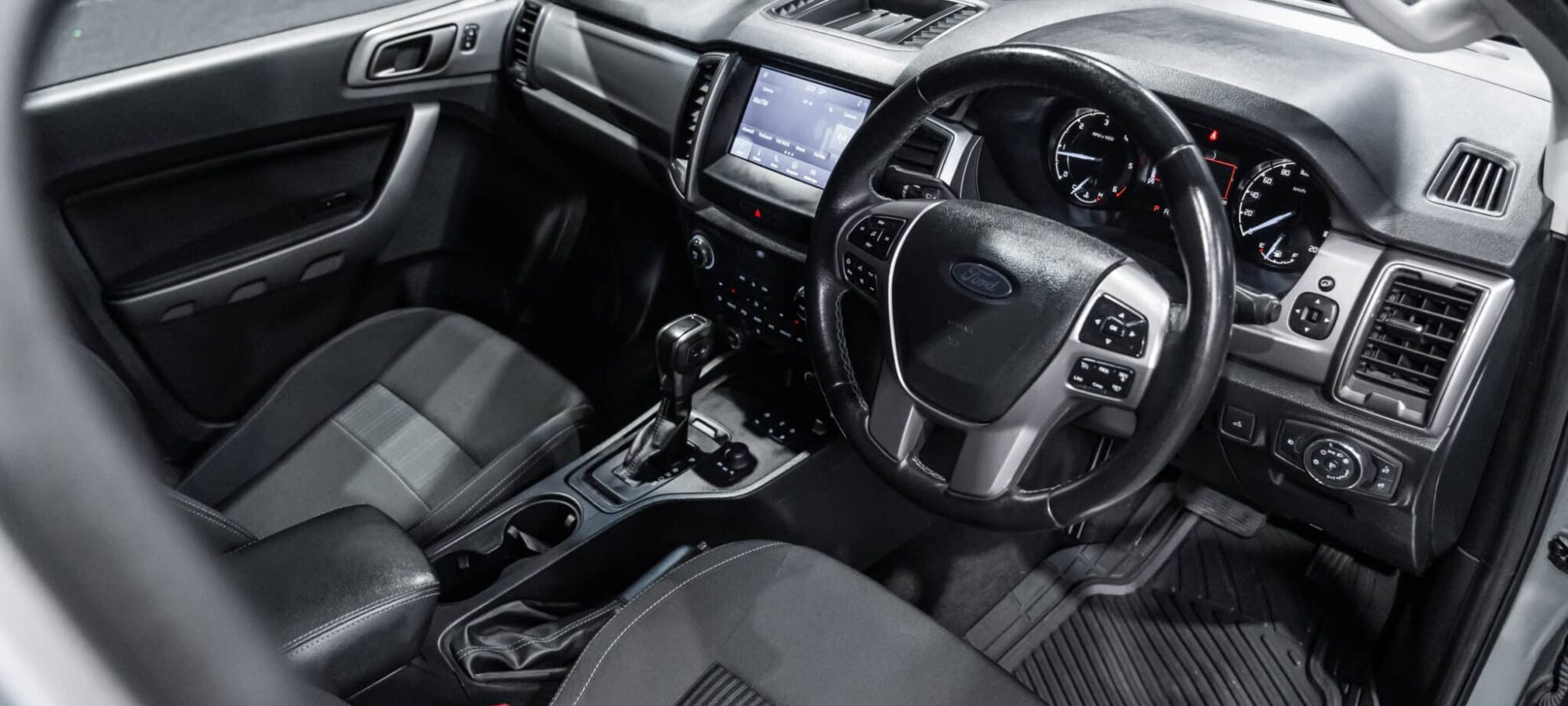 Vehicle Gallery Image