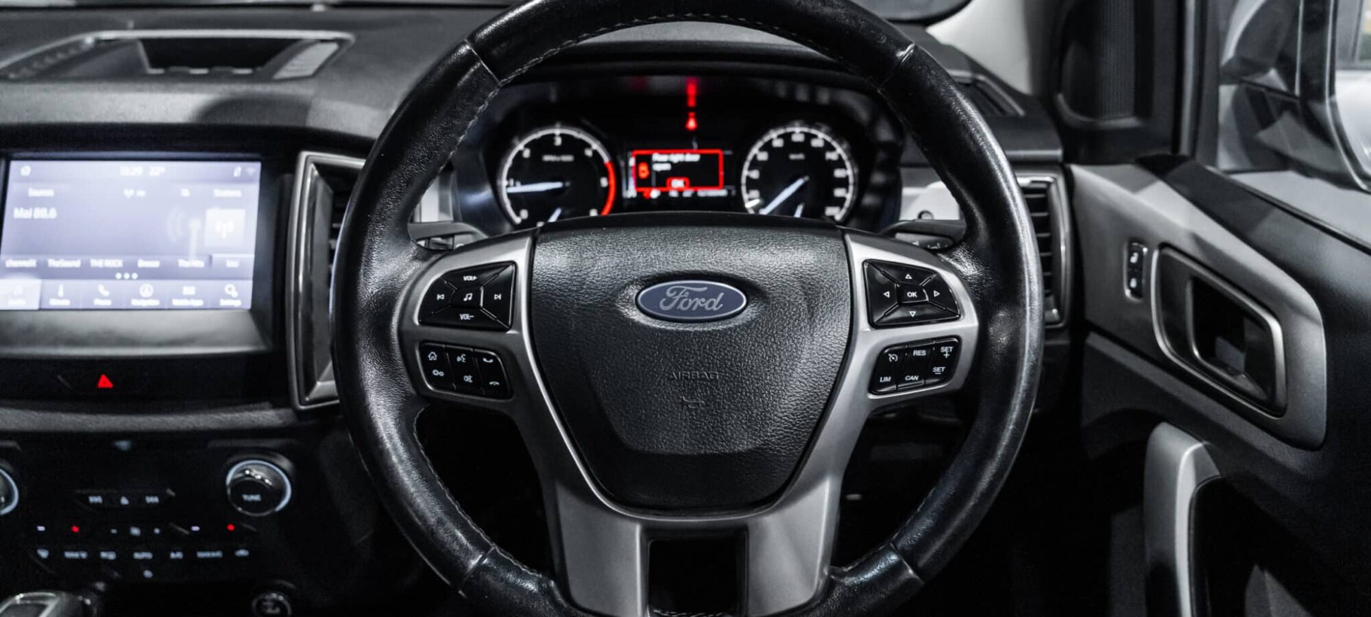 Vehicle Gallery Image