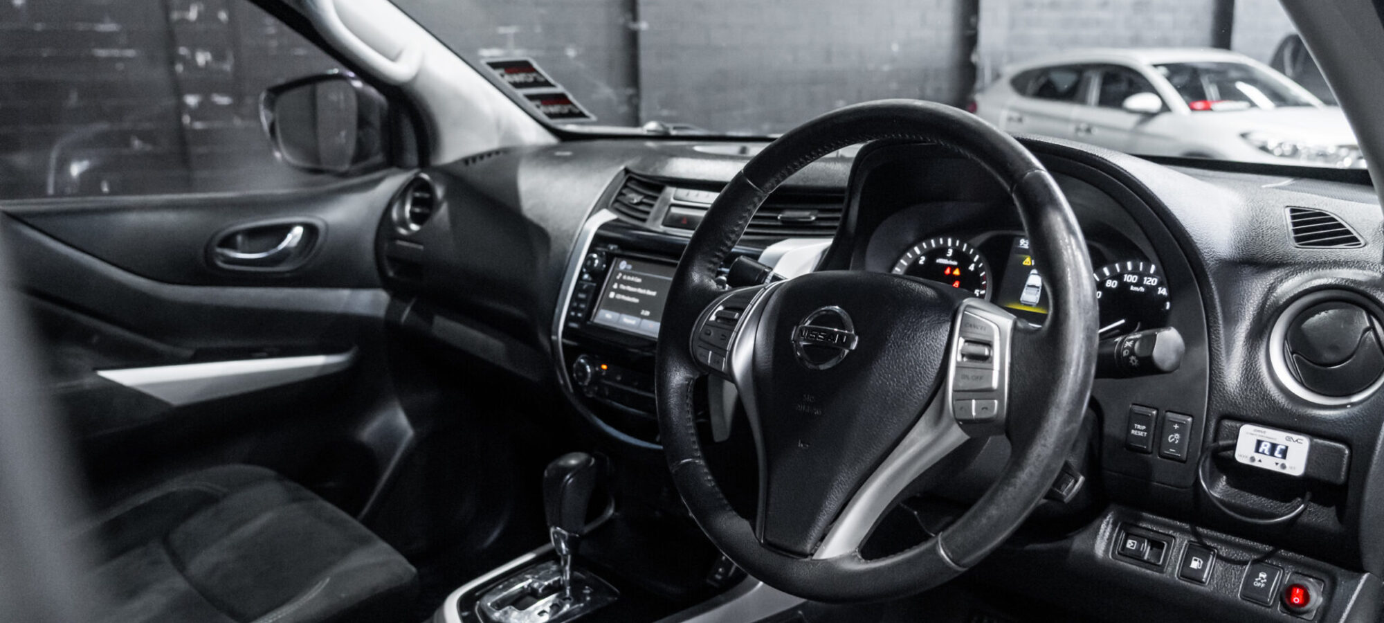Vehicle Gallery Image