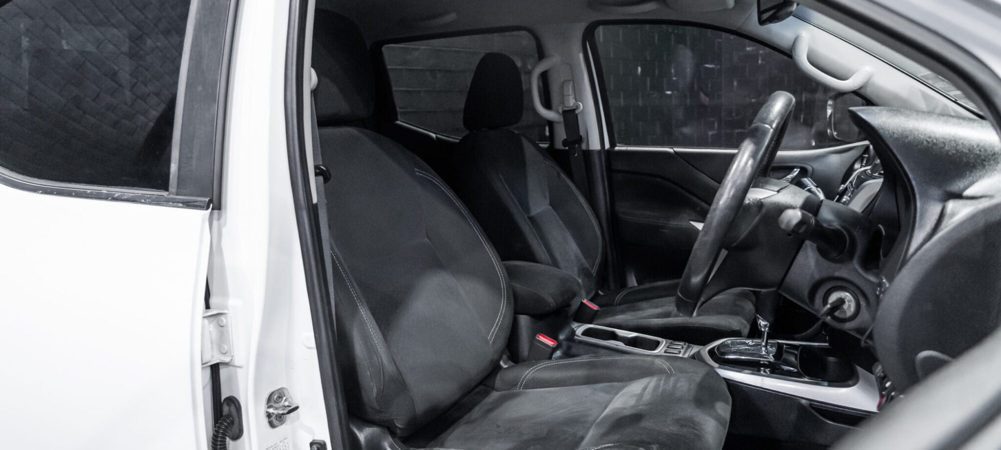 Vehicle Gallery Image