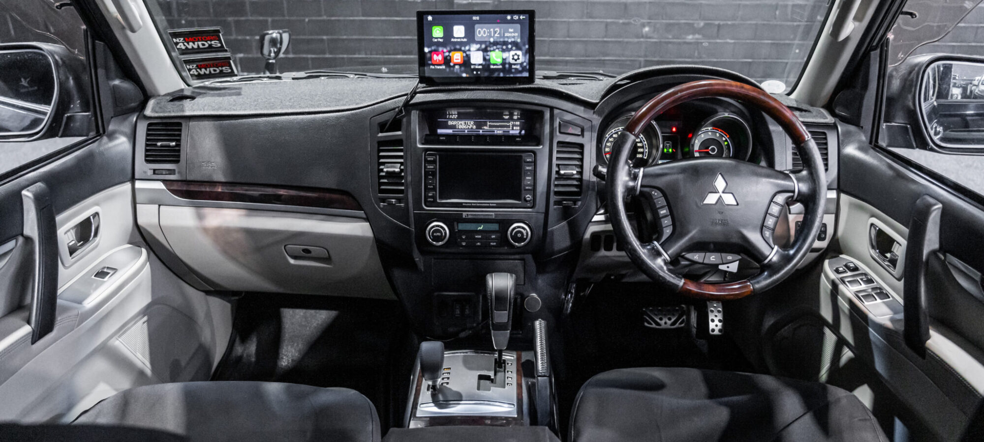 Vehicle Gallery Image