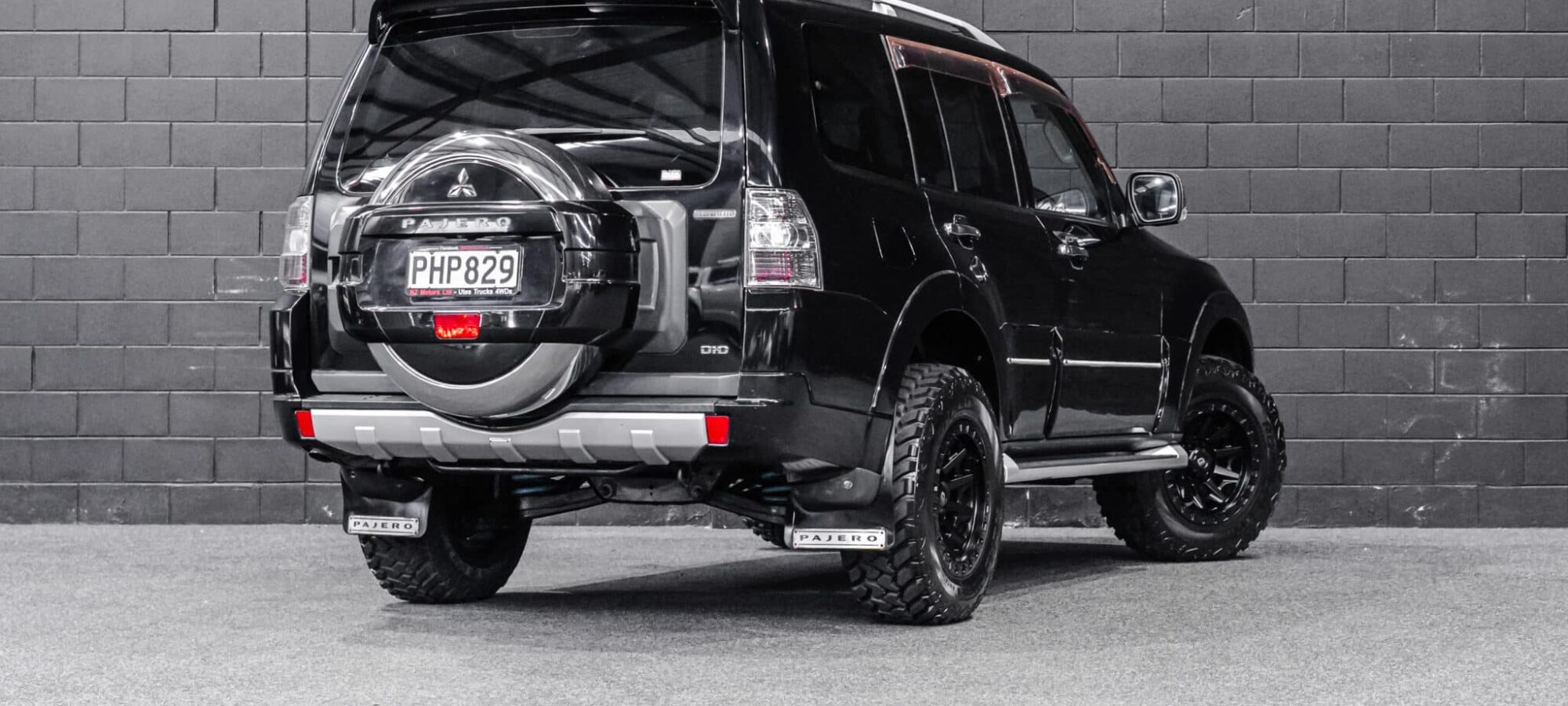 Vehicle Gallery Image