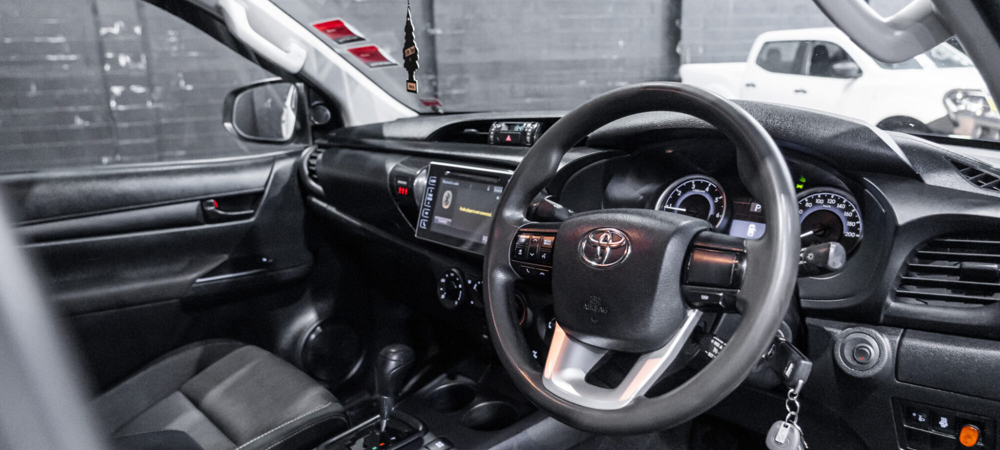 Vehicle Gallery Image