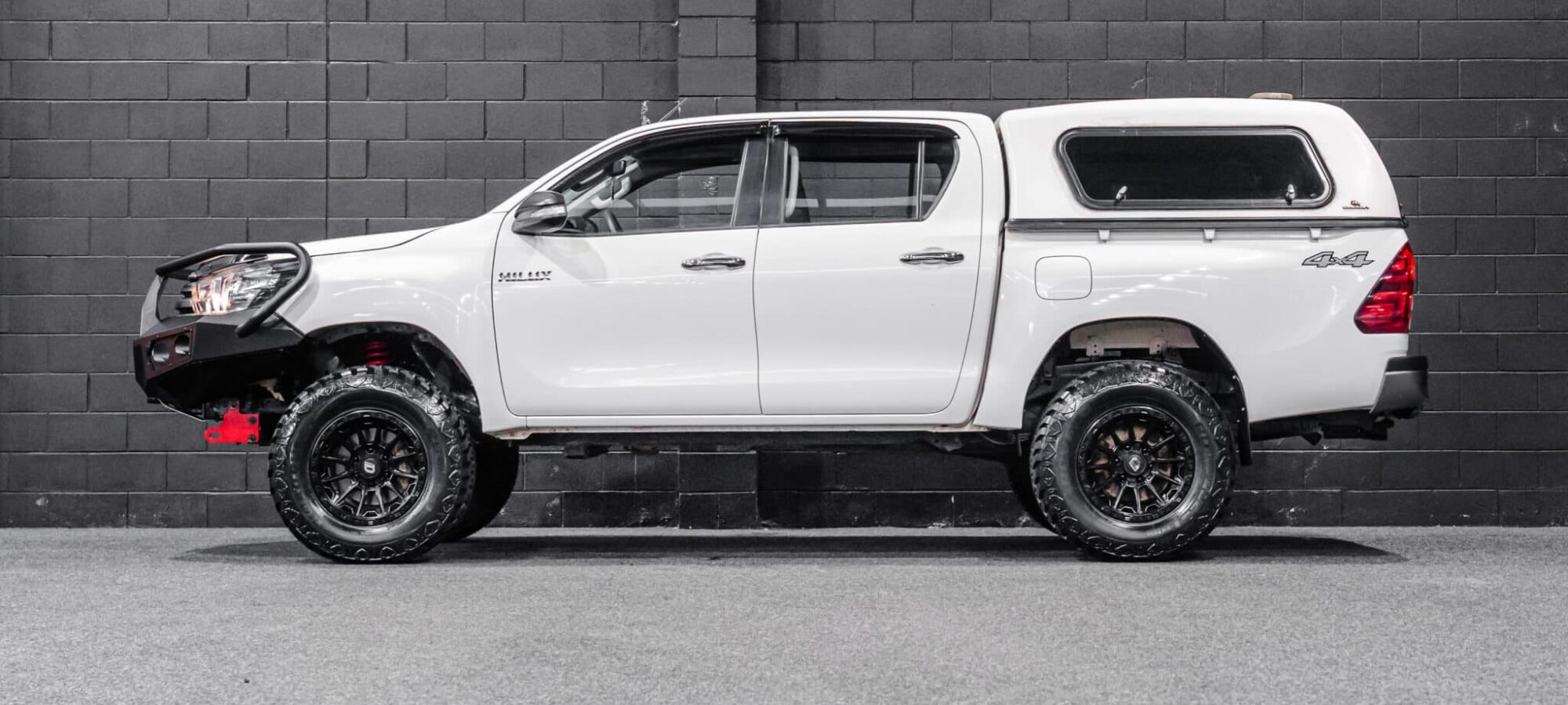 Vehicle Gallery Image