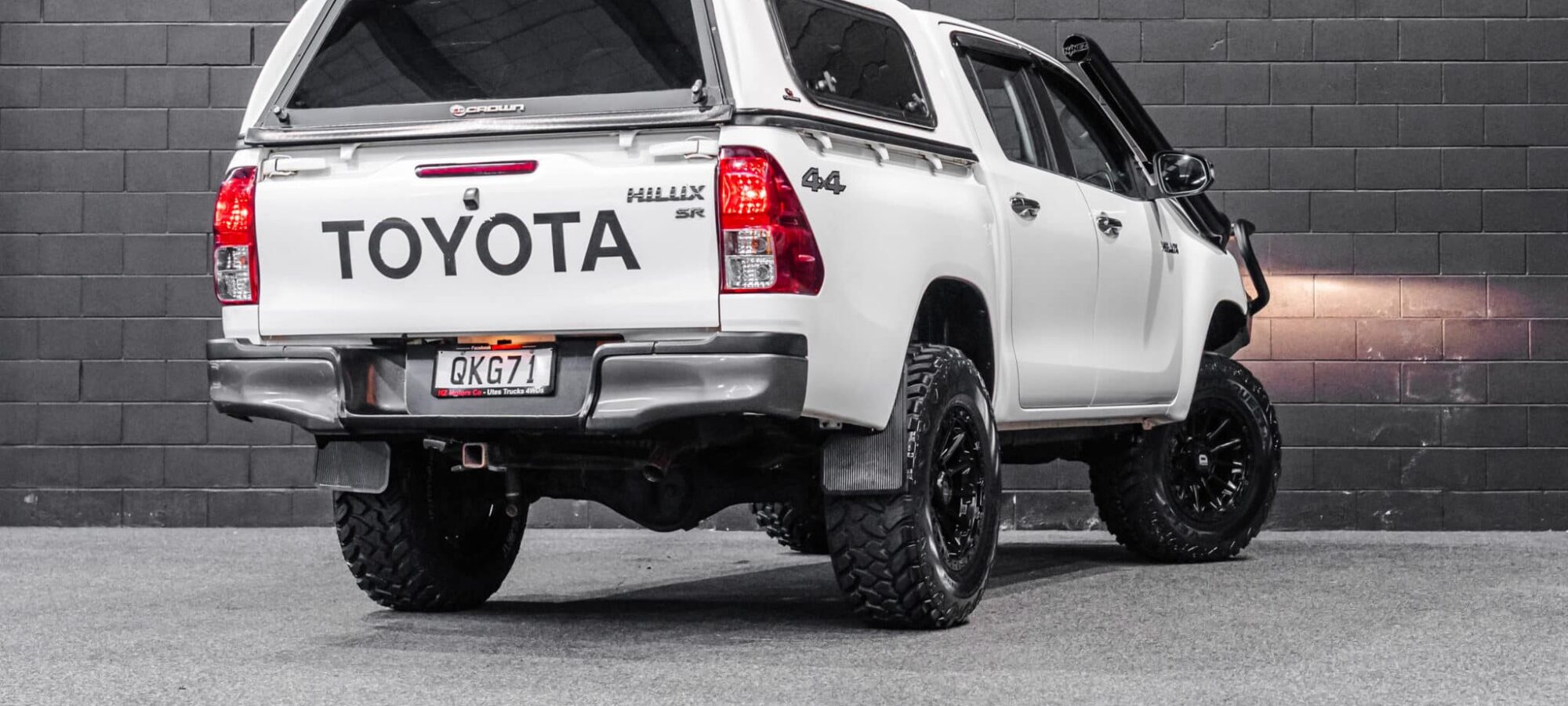 Vehicle Gallery Image