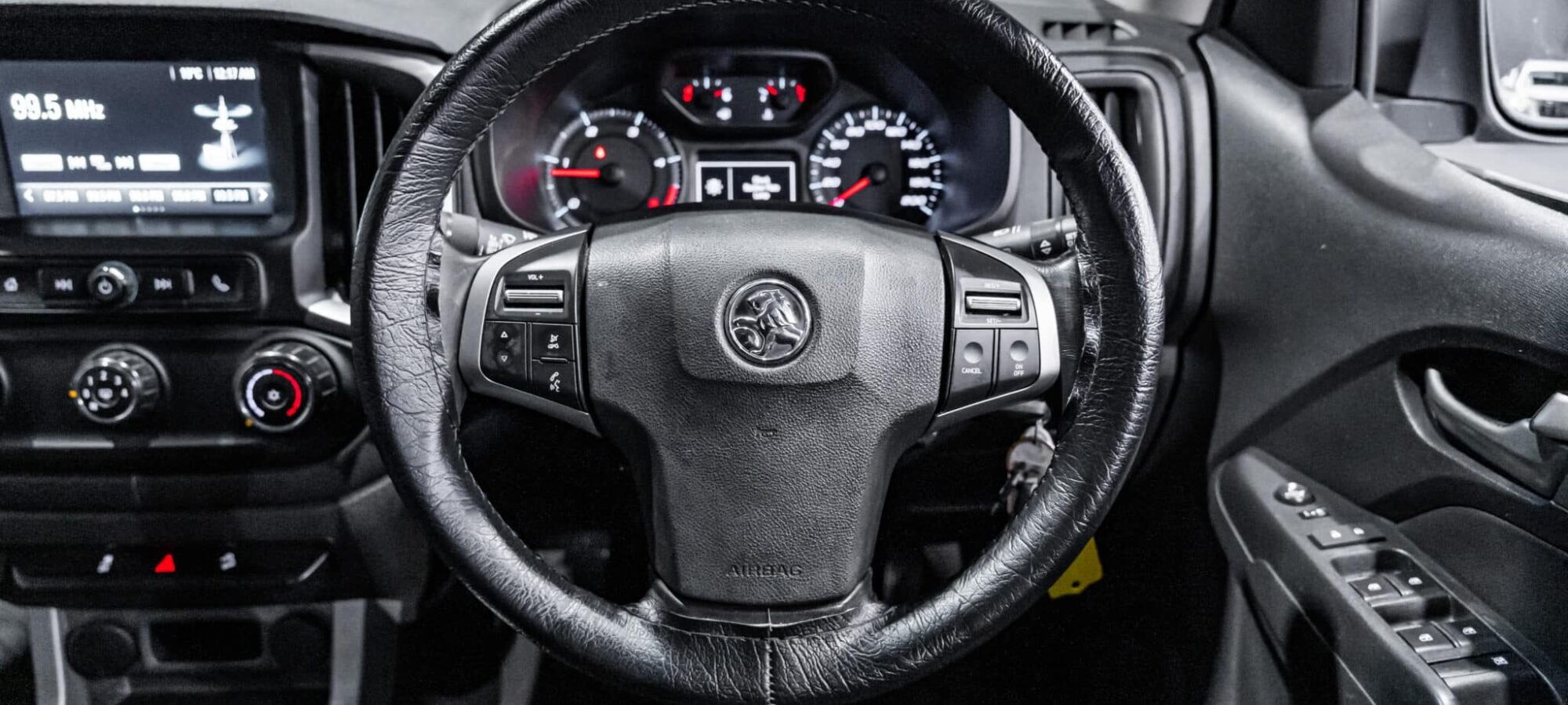 Vehicle Gallery Image